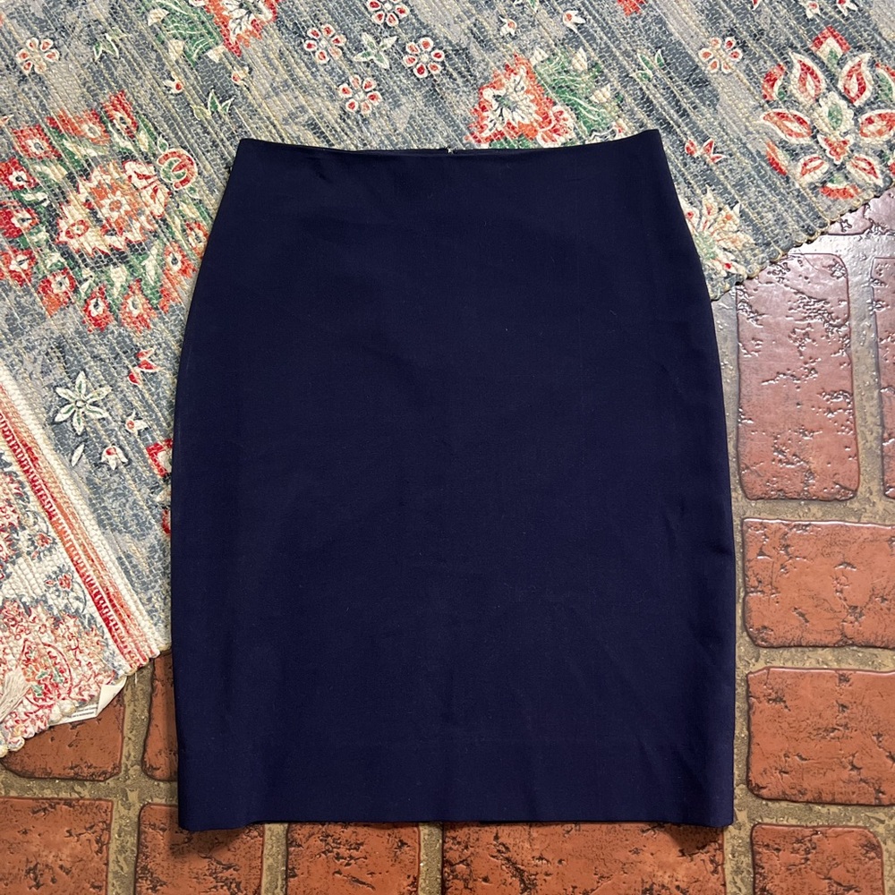 Body by Victoria pencil skirt
